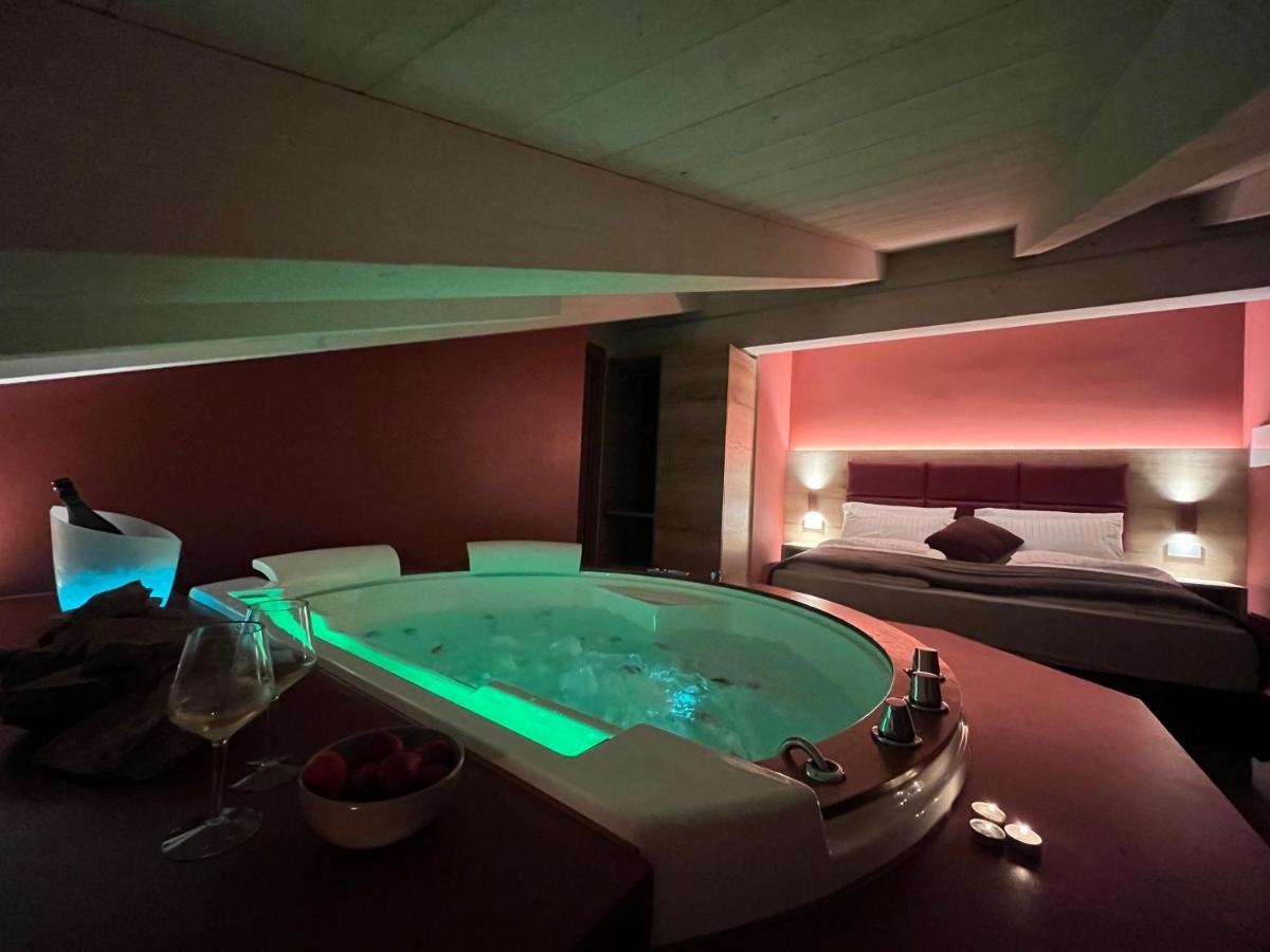 Le Rocce Val Di Non - Quality Room & Breakfast Tassullo Exterior foto