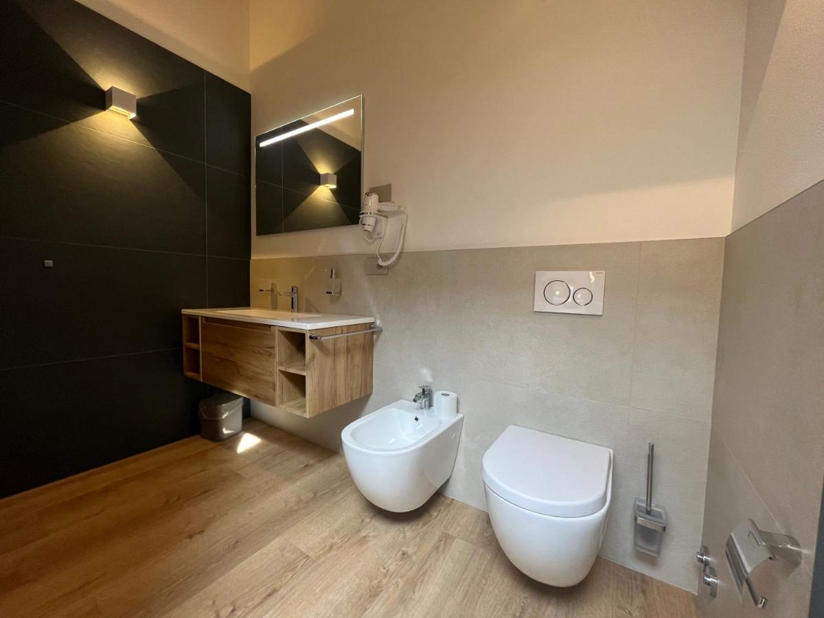 Le Rocce Val Di Non - Quality Room & Breakfast Tassullo Exterior foto